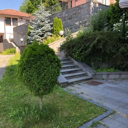 Street View *